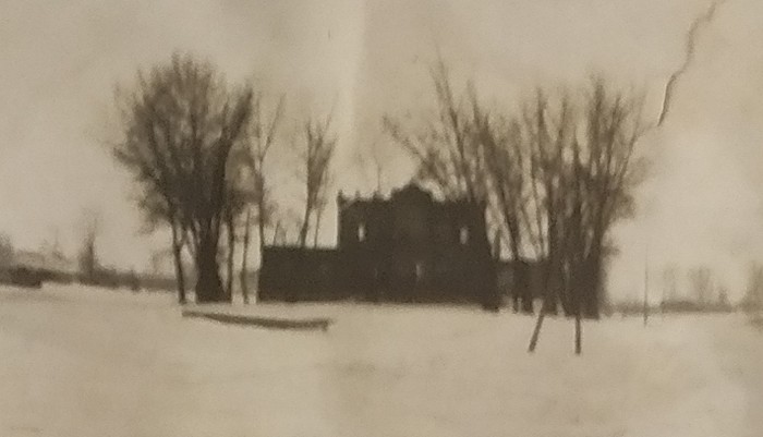 Володьководівицька школа, 1943.jpg